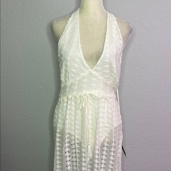 Lulu’s Destination Summer Ivory Crochet Halter Maxi Bodysuit Dress Medium - Picture 3 of 16